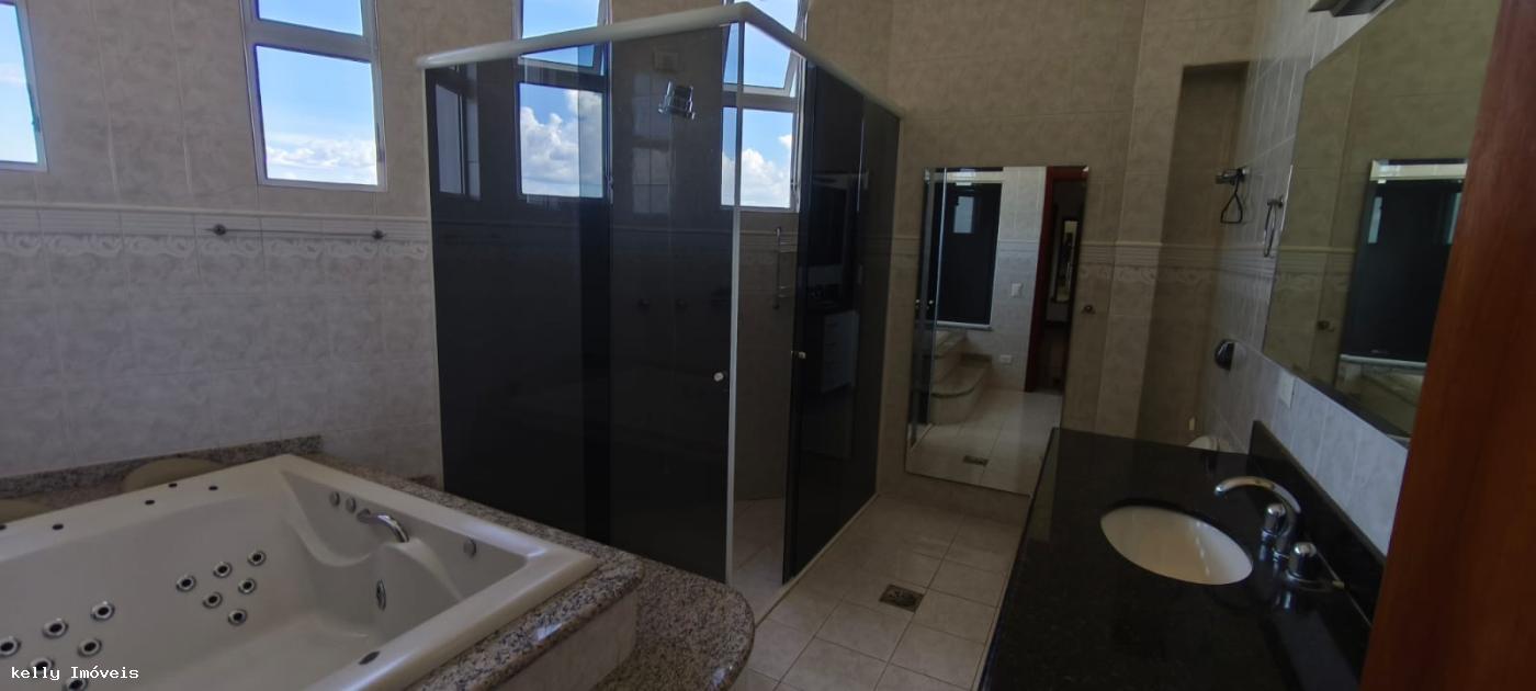 Casa à venda com 5 quartos, 1000m² - Foto 8