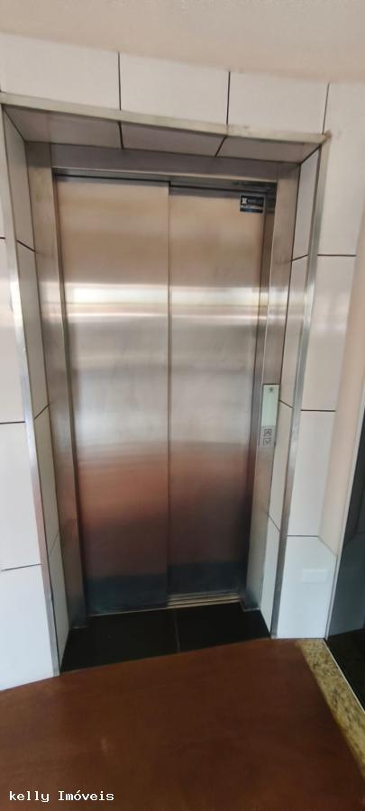 Casa à venda com 5 quartos, 1000m² - Foto 32
