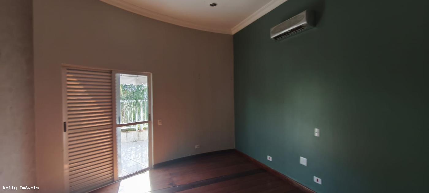 Casa à venda com 5 quartos, 1000m² - Foto 17