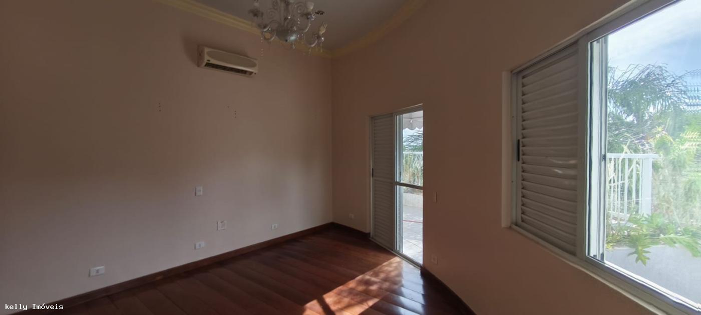 Casa à venda com 5 quartos, 1000m² - Foto 9