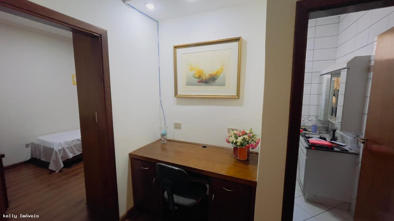 Casa, 4 quartos, 220 m² - Foto 16