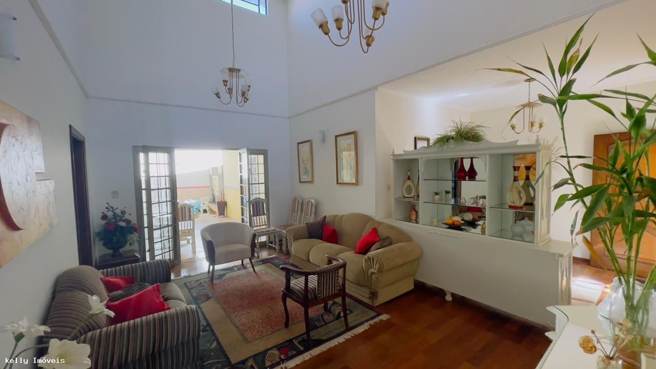 Casa, 4 quartos, 220 m² - Foto 14