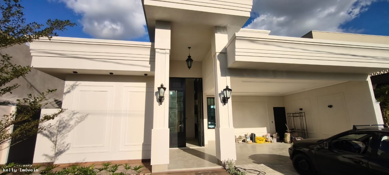 Casa de Condomínio à venda, 500m² - Foto 1