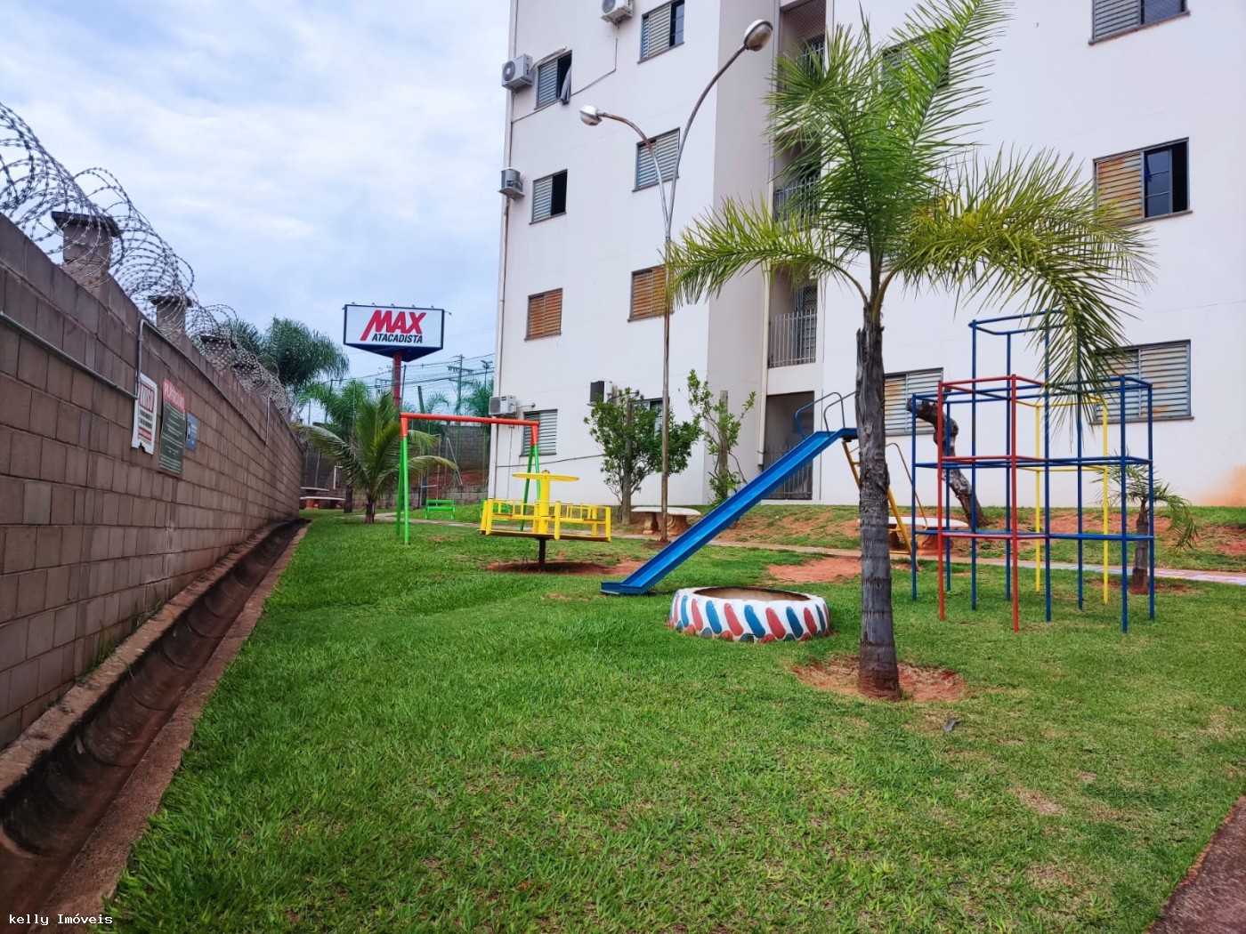 Apartamento à venda com 2 quartos, 100m² - Foto 15