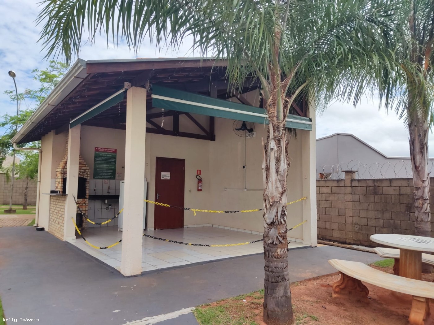 Apartamento à venda com 2 quartos, 100m² - Foto 16