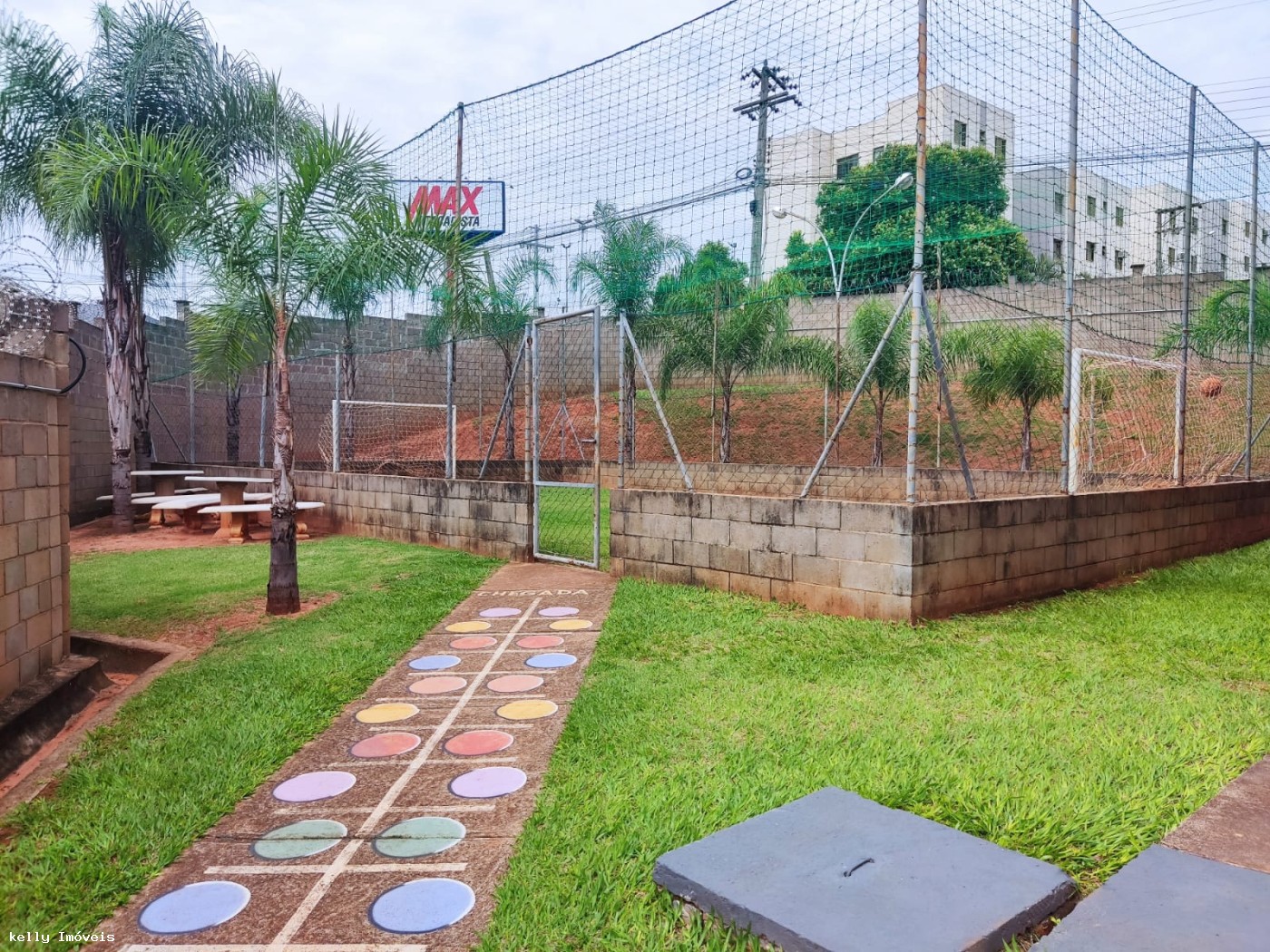 Apartamento à venda com 2 quartos, 100m² - Foto 17