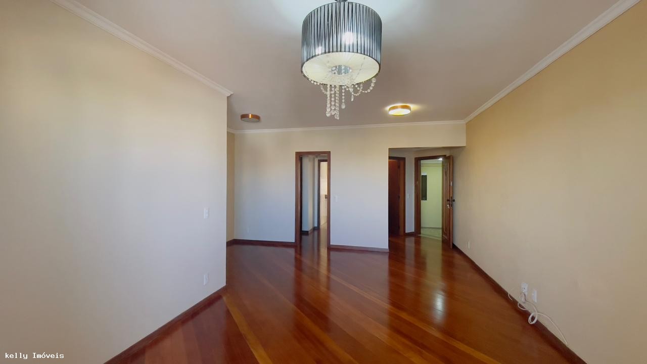 Apartamento para alugar com 4 quartos, 155m² - Foto 17