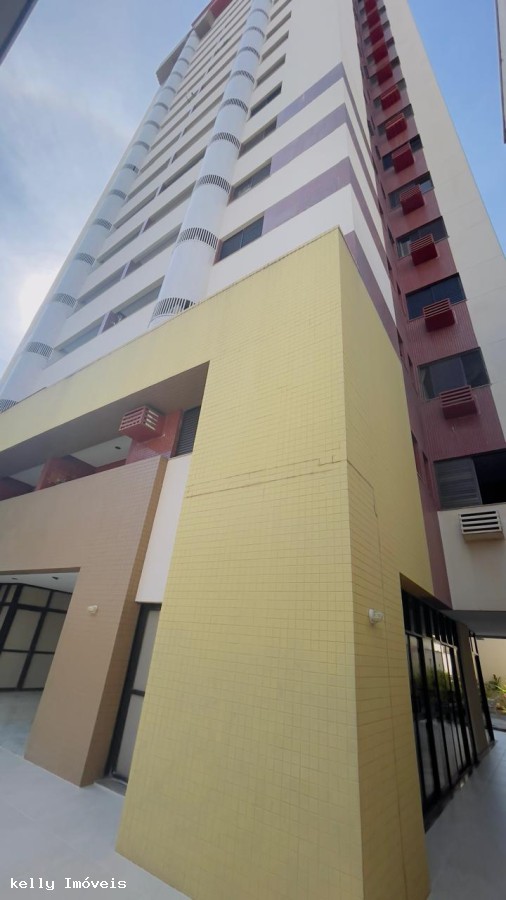 Apartamento para alugar com 4 quartos, 155m² - Foto 3