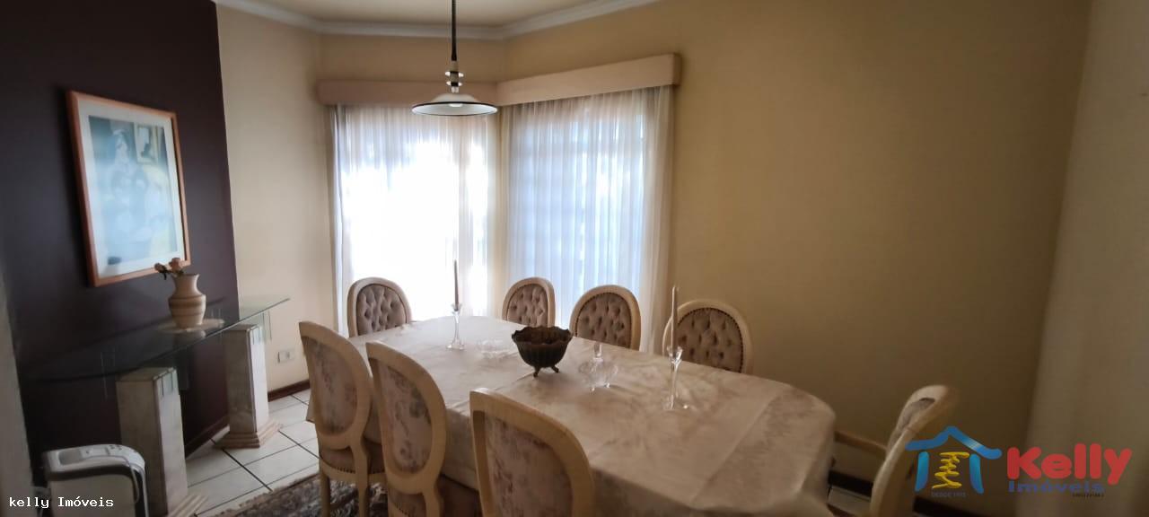 Casa, 3 quartos, 285 m² - Foto 9