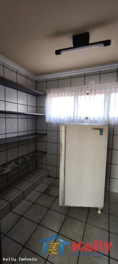 Casa, 3 quartos, 285 m² - Foto 14