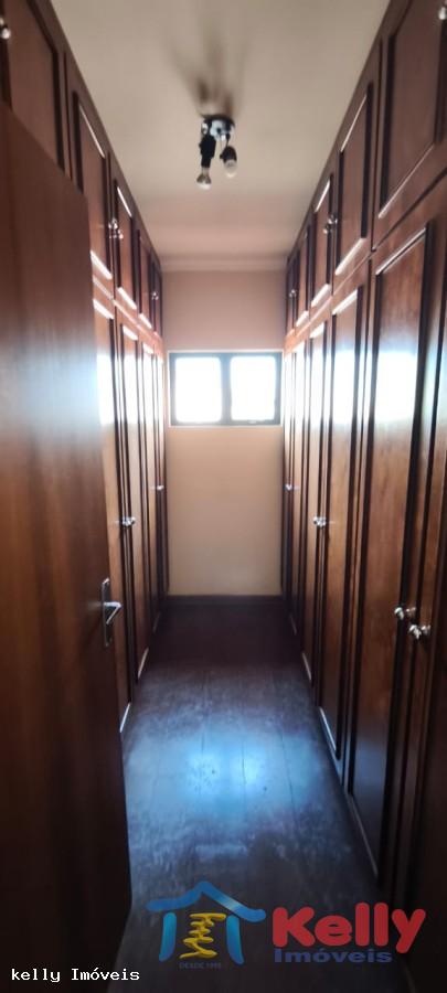 Casa, 3 quartos, 285 m² - Foto 26