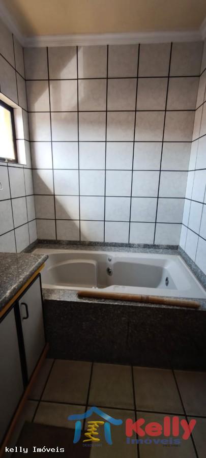 Casa, 3 quartos, 285 m² - Foto 28