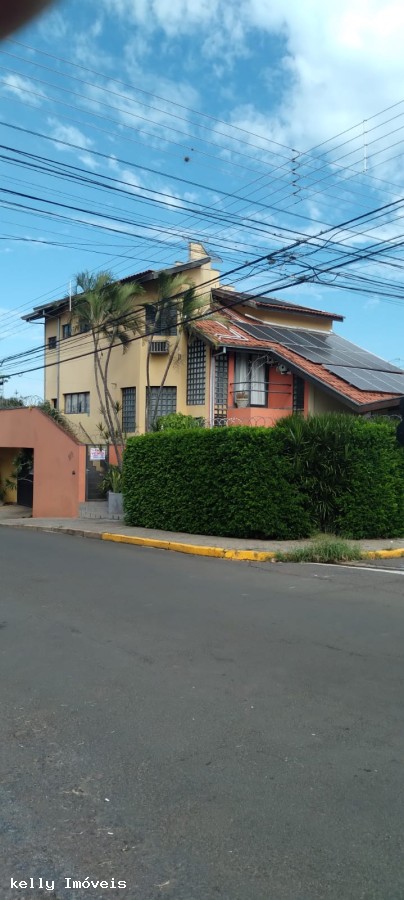 Casa, 3 quartos, 285 m² - Foto 1