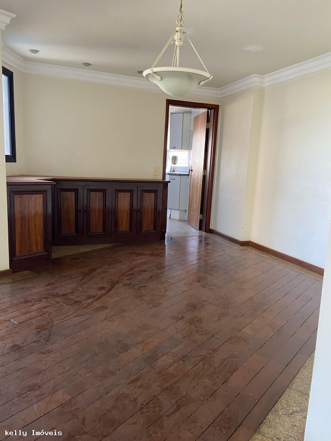 Apartamento para alugar com 4 quartos, 123m² - Foto 6