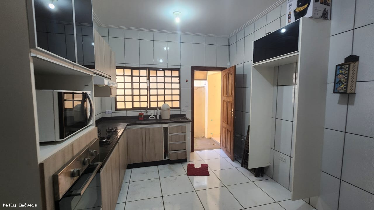 Casa, 3 quartos, 98 m² - Foto 3