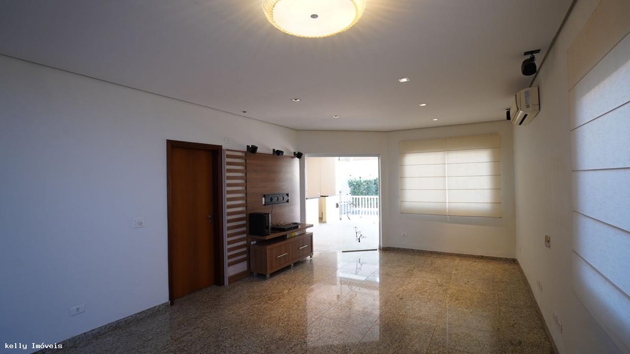 Casa de Condomínio à venda com 5 quartos, 300m² - Foto 12