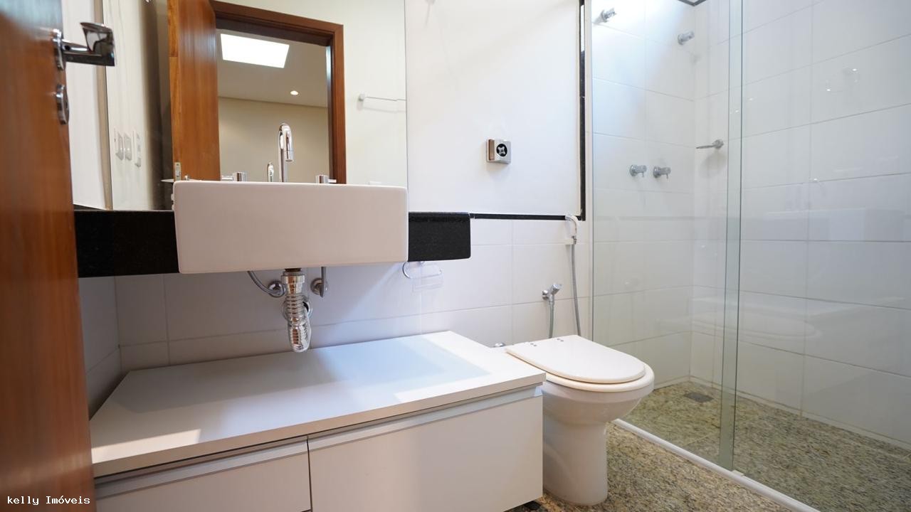 Casa de Condomínio à venda com 5 quartos, 300m² - Foto 15