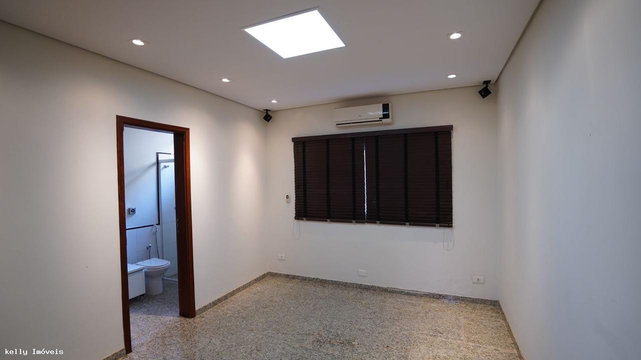 Casa de Condomínio à venda com 5 quartos, 300m² - Foto 14