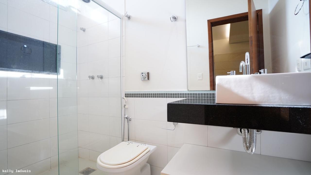 Casa de Condomínio à venda com 5 quartos, 300m² - Foto 25