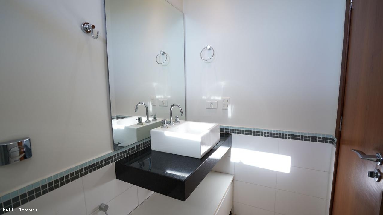 Casa de Condomínio à venda com 5 quartos, 300m² - Foto 27
