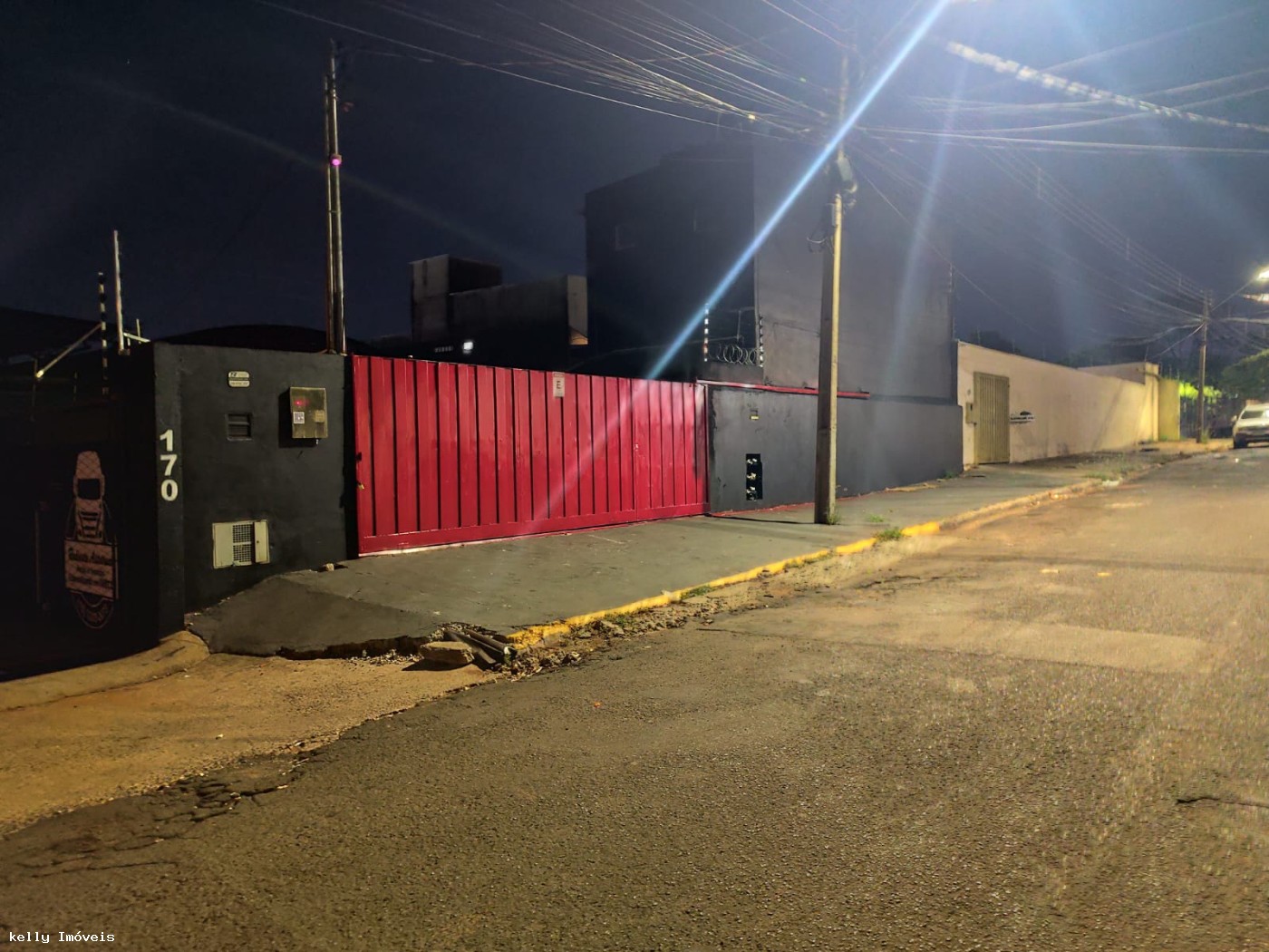 Prédio Inteiro para alugar, 550m² - Foto 1