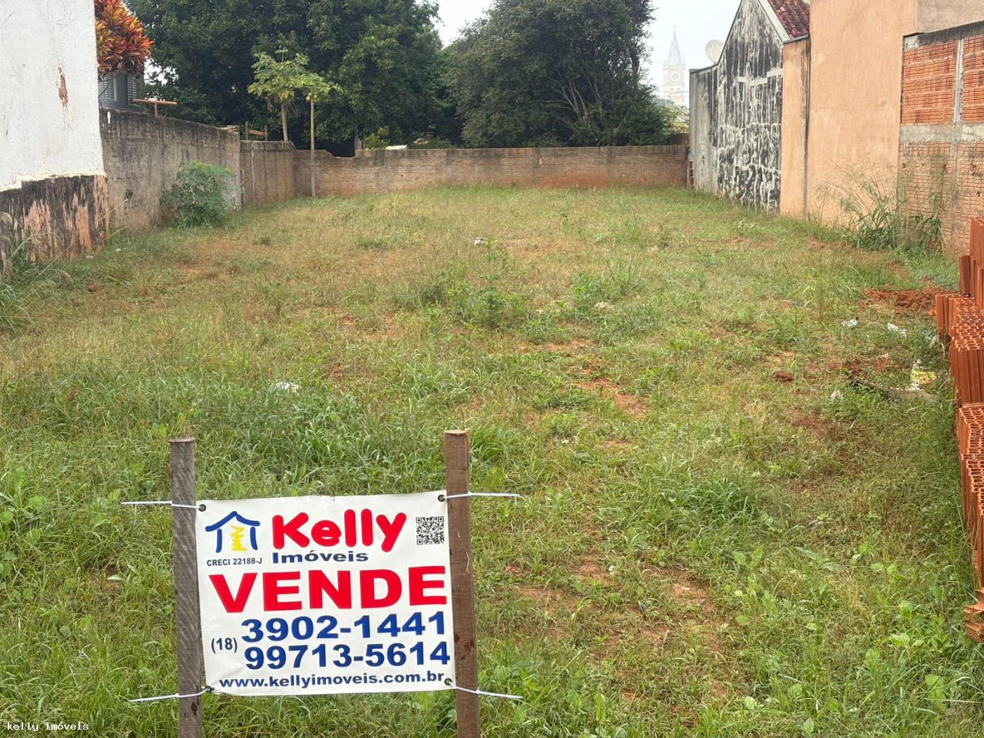 Terreno à venda, 360m² - Foto 1