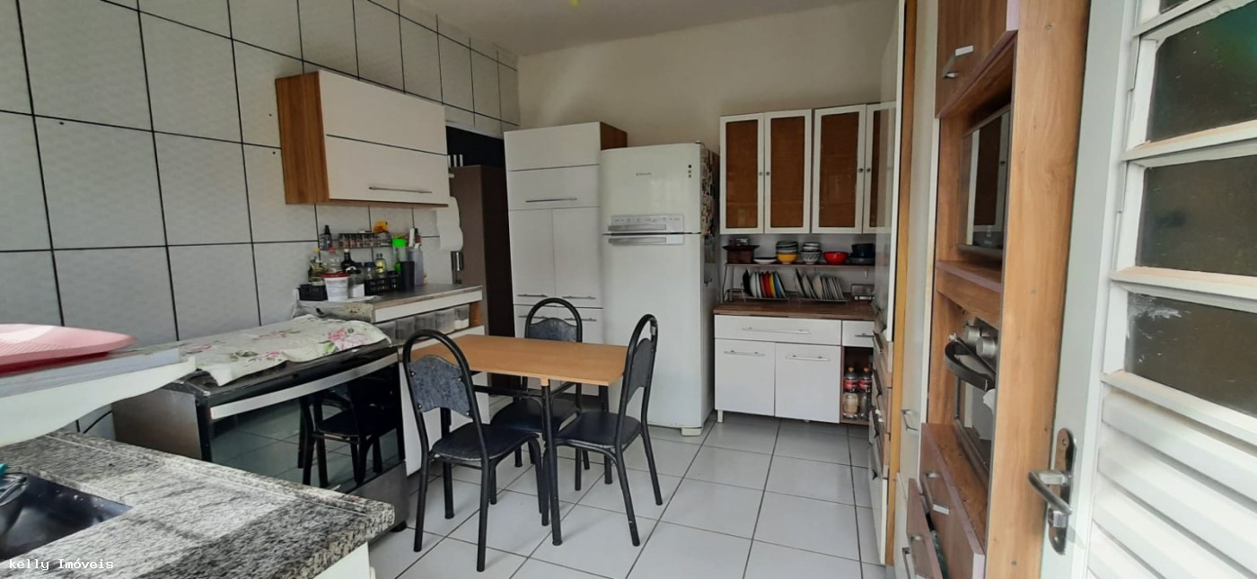 Casa, 2 quartos, 180 m² - Foto 4