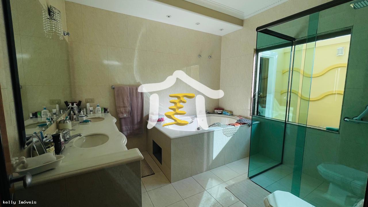 Casa, 3 quartos, 288 m² - Foto 13