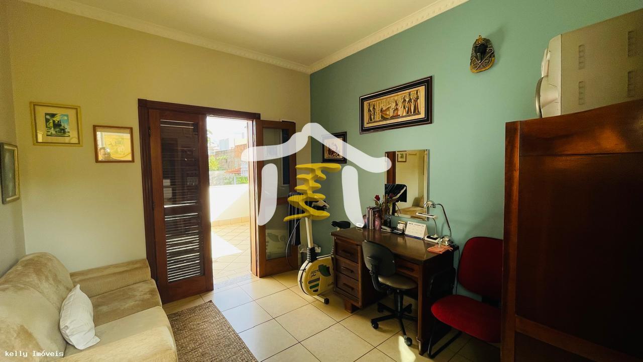 Casa, 3 quartos, 288 m² - Foto 16