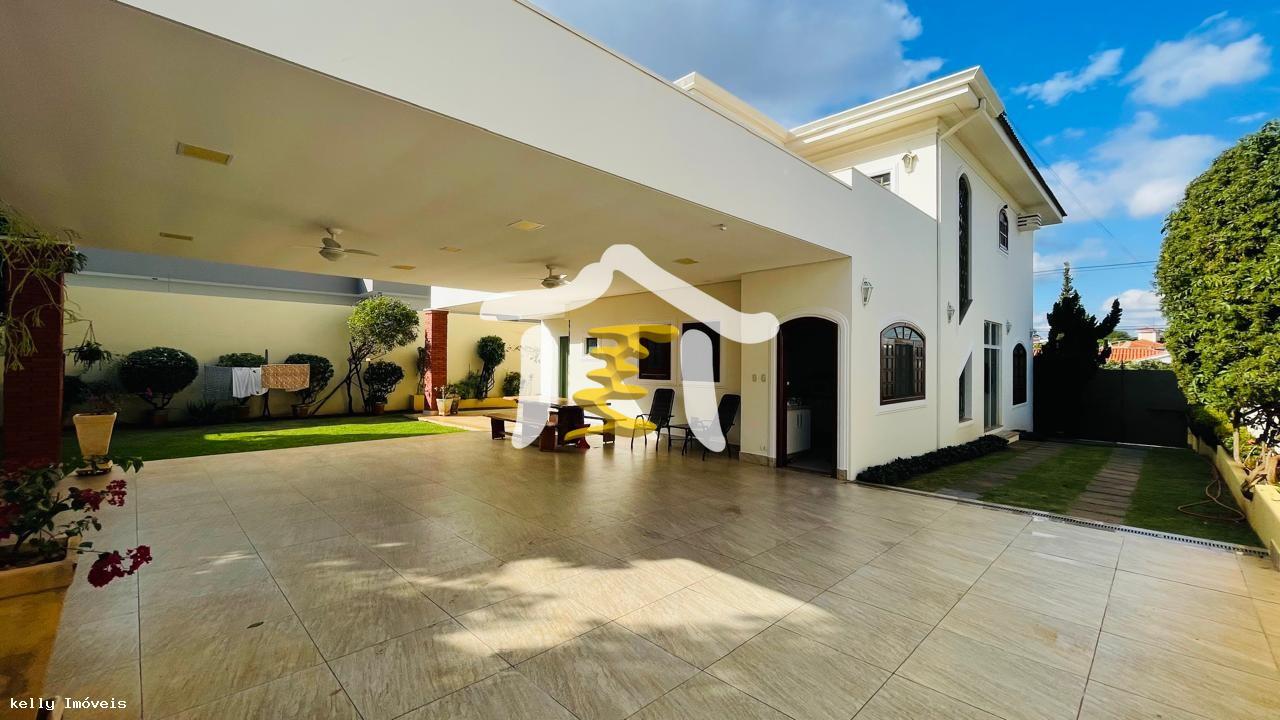 Casa, 3 quartos, 288 m² - Foto 32