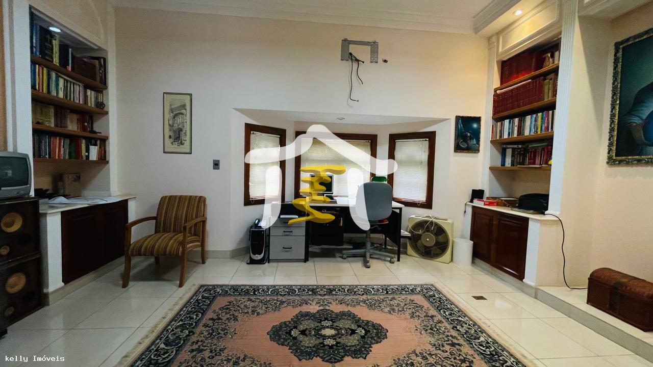 Casa, 3 quartos, 288 m² - Foto 37