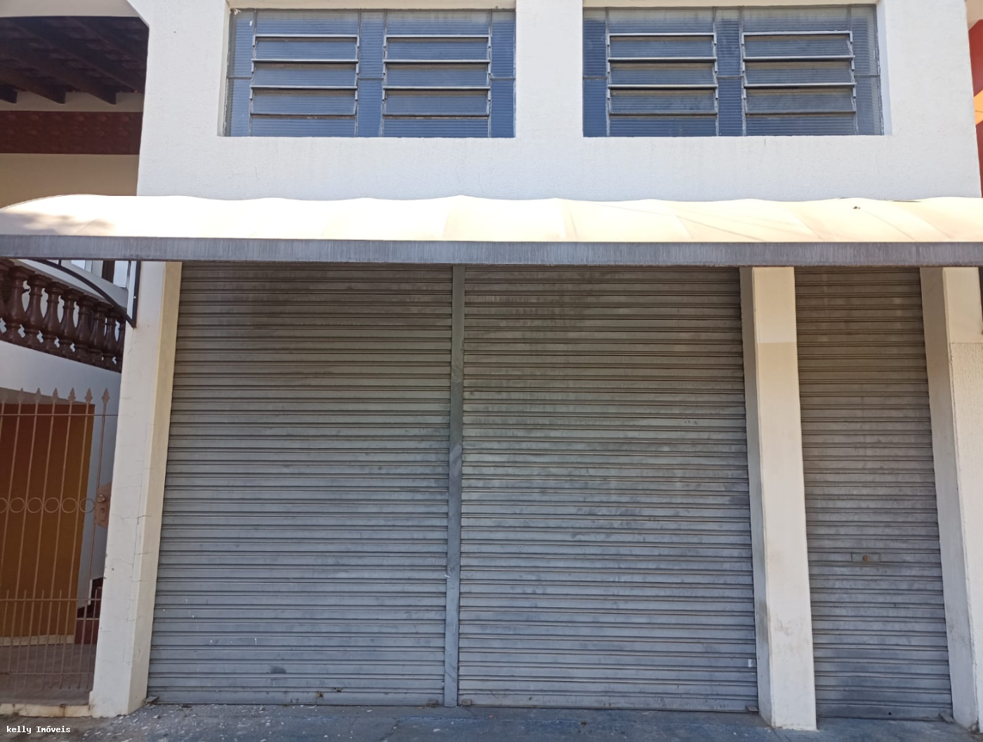Prédio Inteiro para alugar, 54m² - Foto 1