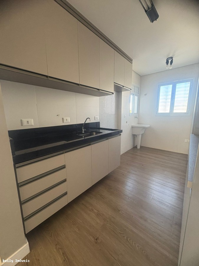 Apartamento para alugar com 3 quartos, 96m² - Foto 7