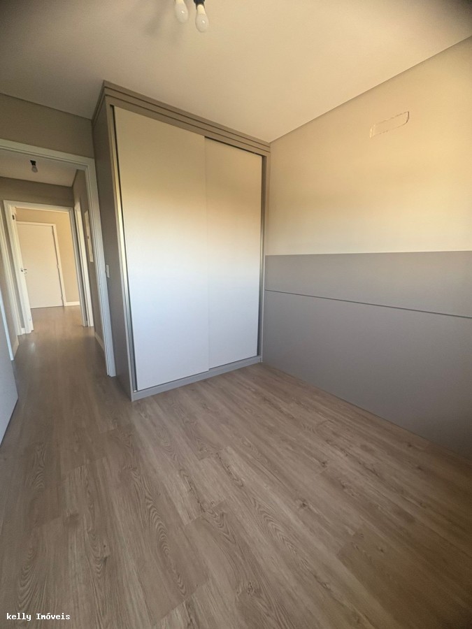 Apartamento para alugar com 3 quartos, 96m² - Foto 10