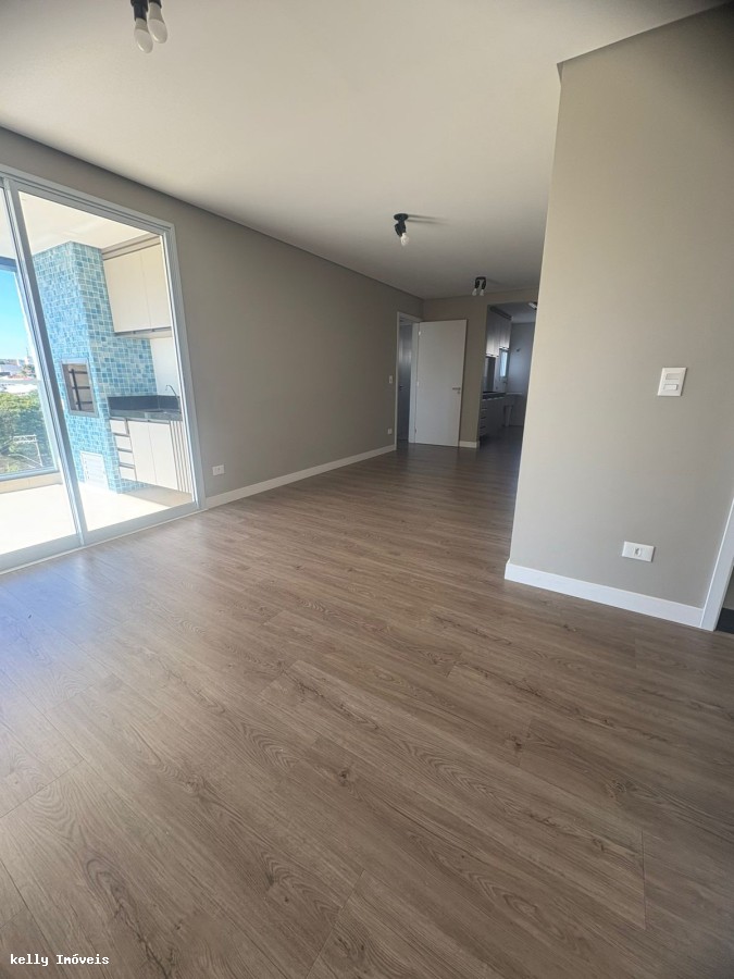 Apartamento para alugar com 3 quartos, 96m² - Foto 12