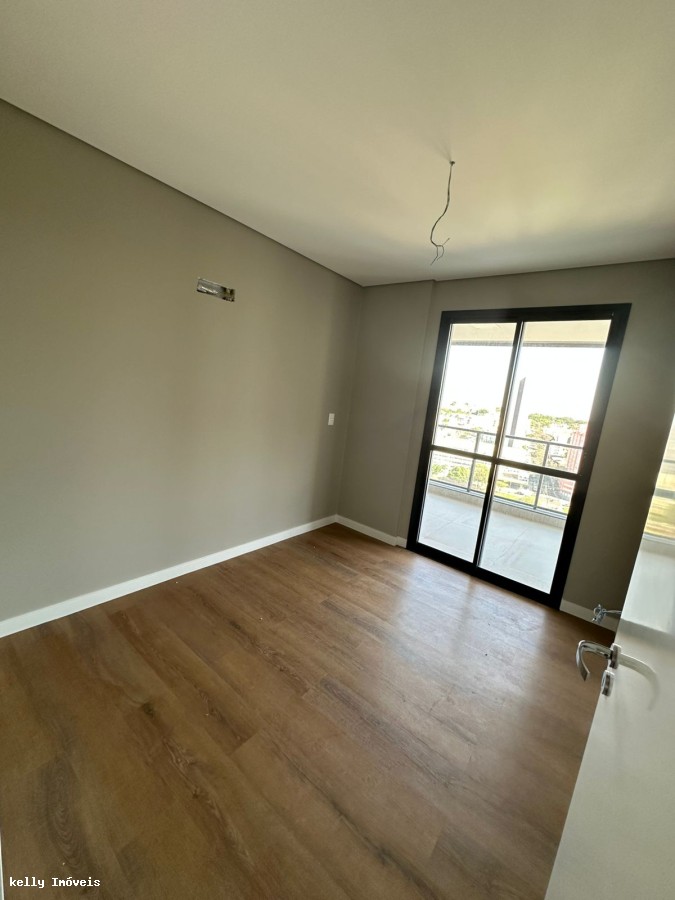 Apartamento, 3 quartos, 118 m² - Foto 2