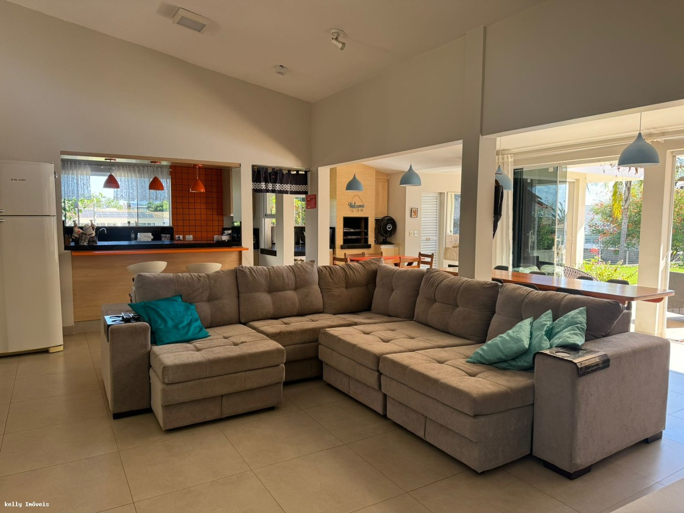 Casa de Condomínio à venda com 3 quartos, 1000m² - Foto 3