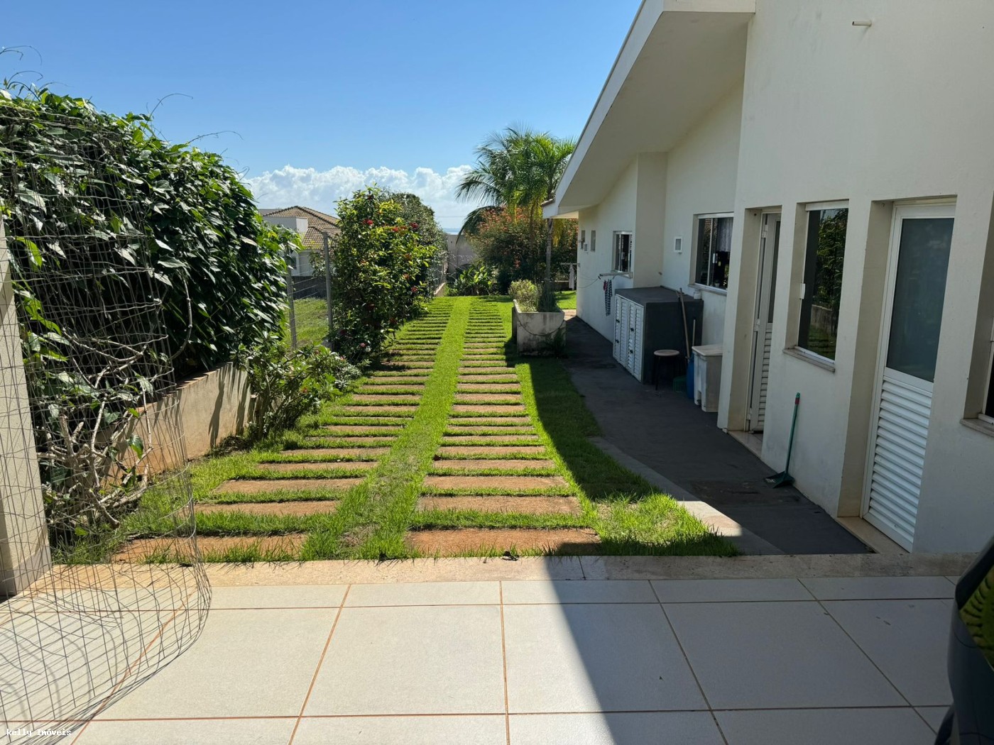 Casa de Condomínio à venda com 3 quartos, 1000m² - Foto 8
