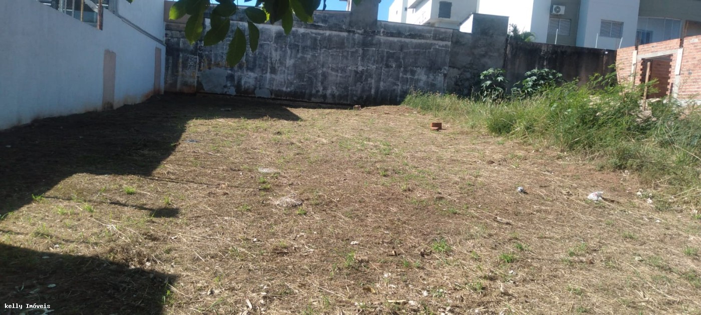 Loteamento e Condomínio, 324 m² - Foto 1