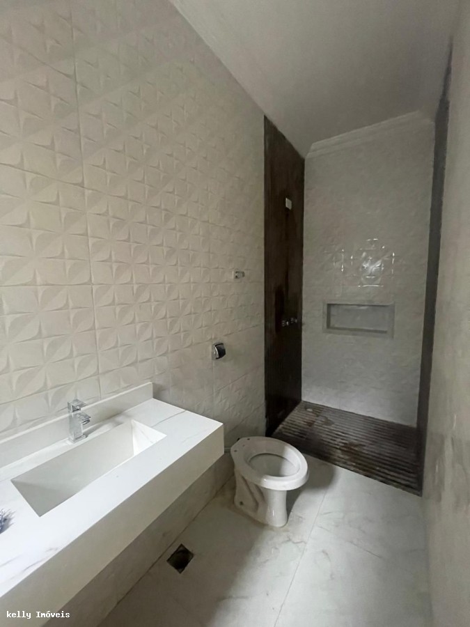 Casa, 3 quartos, 250 m² - Foto 2