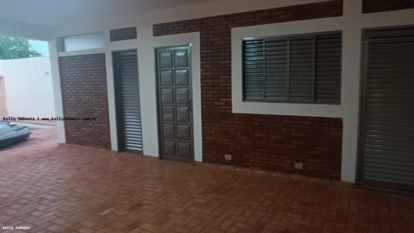 Casa de Condomínio à venda com 3 quartos, 636m² - Foto 9