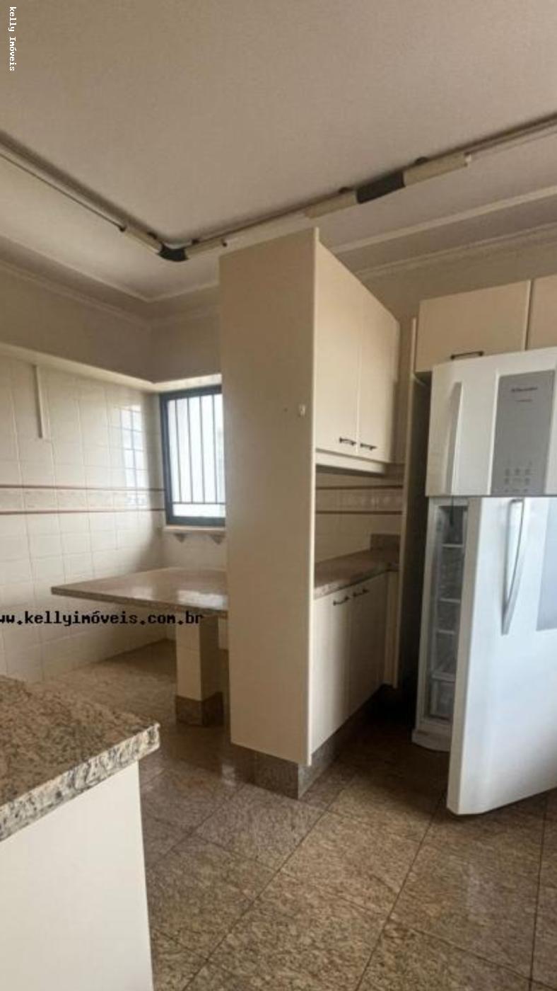 Apartamento, 3 quartos, 304 m² - Foto 4