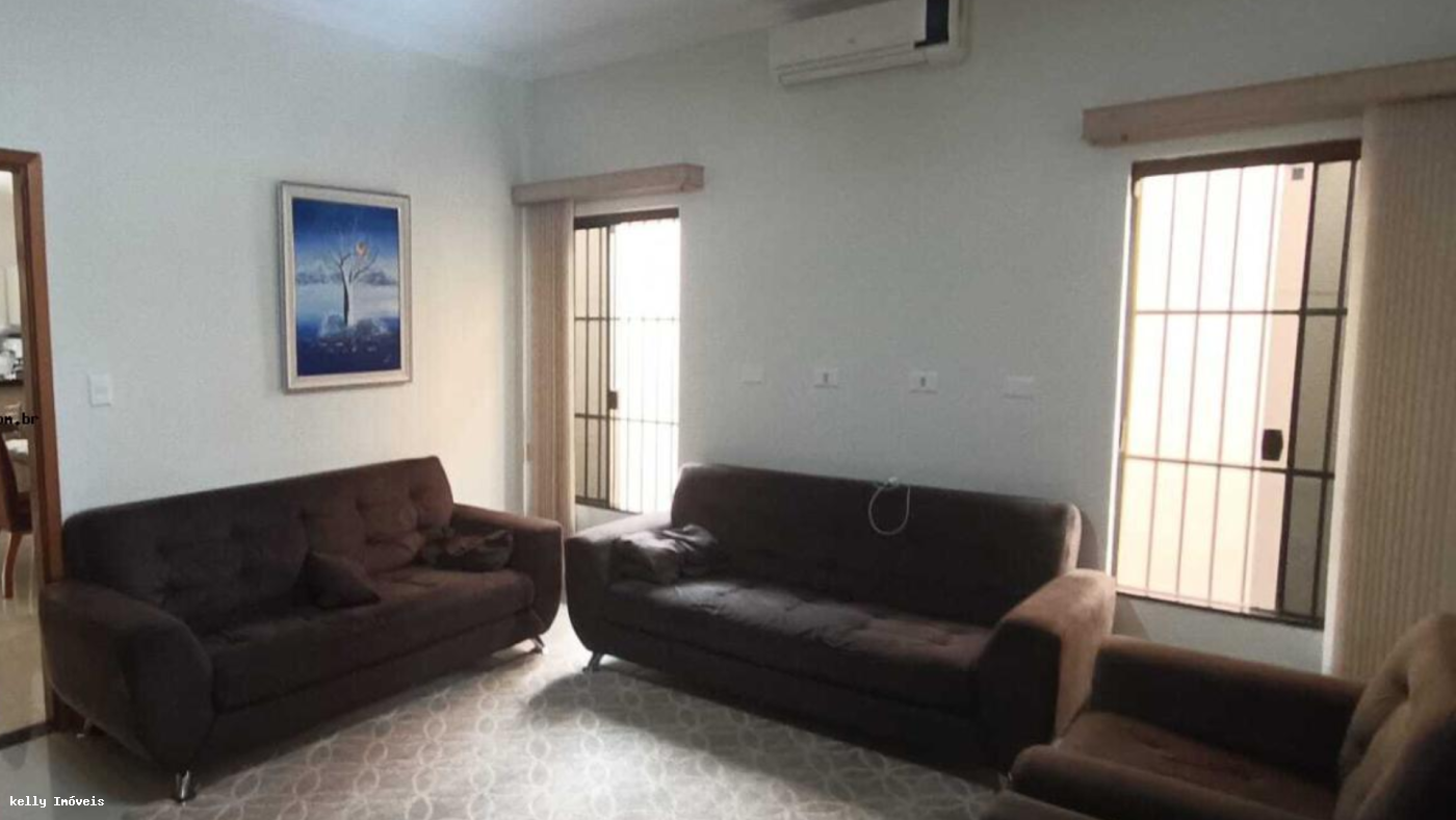Casa à venda com 3 quartos, 332m² - Foto 11