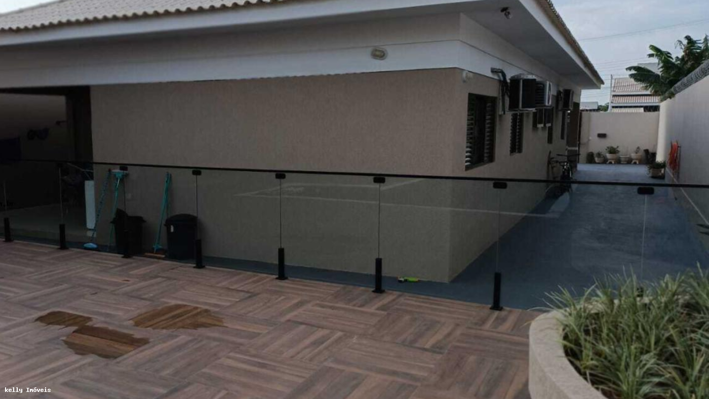 Casa à venda com 3 quartos, 332m² - Foto 18
