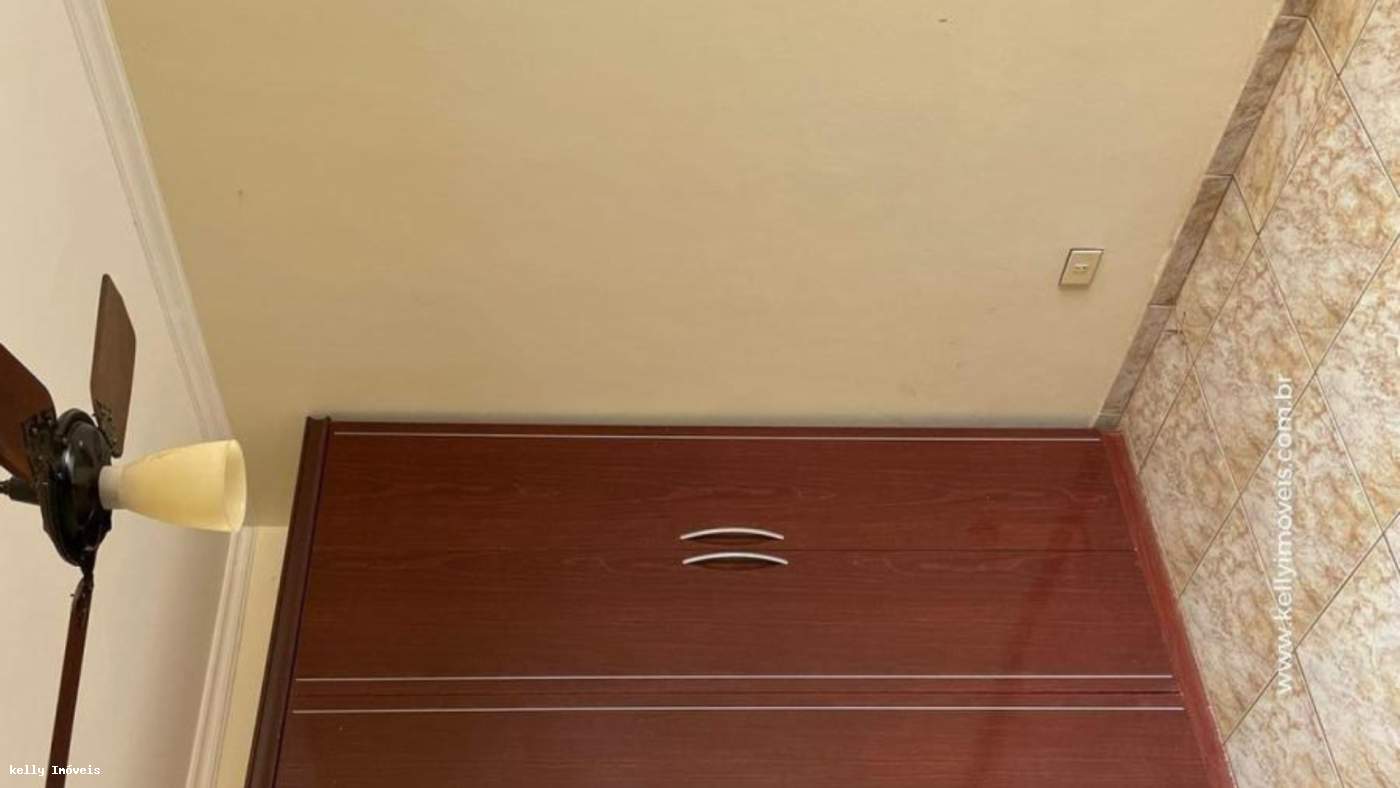 Casa, 3 quartos, 210 m² - Foto 7