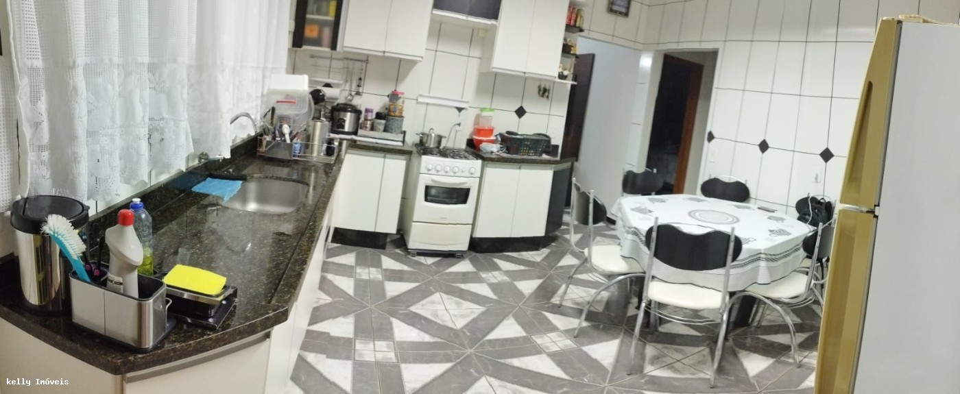 Casa, 3 quartos, 200 m² - Foto 18