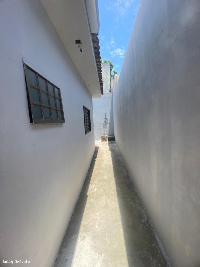 Casa para alugar com 2 quartos, 135m² - Foto 4