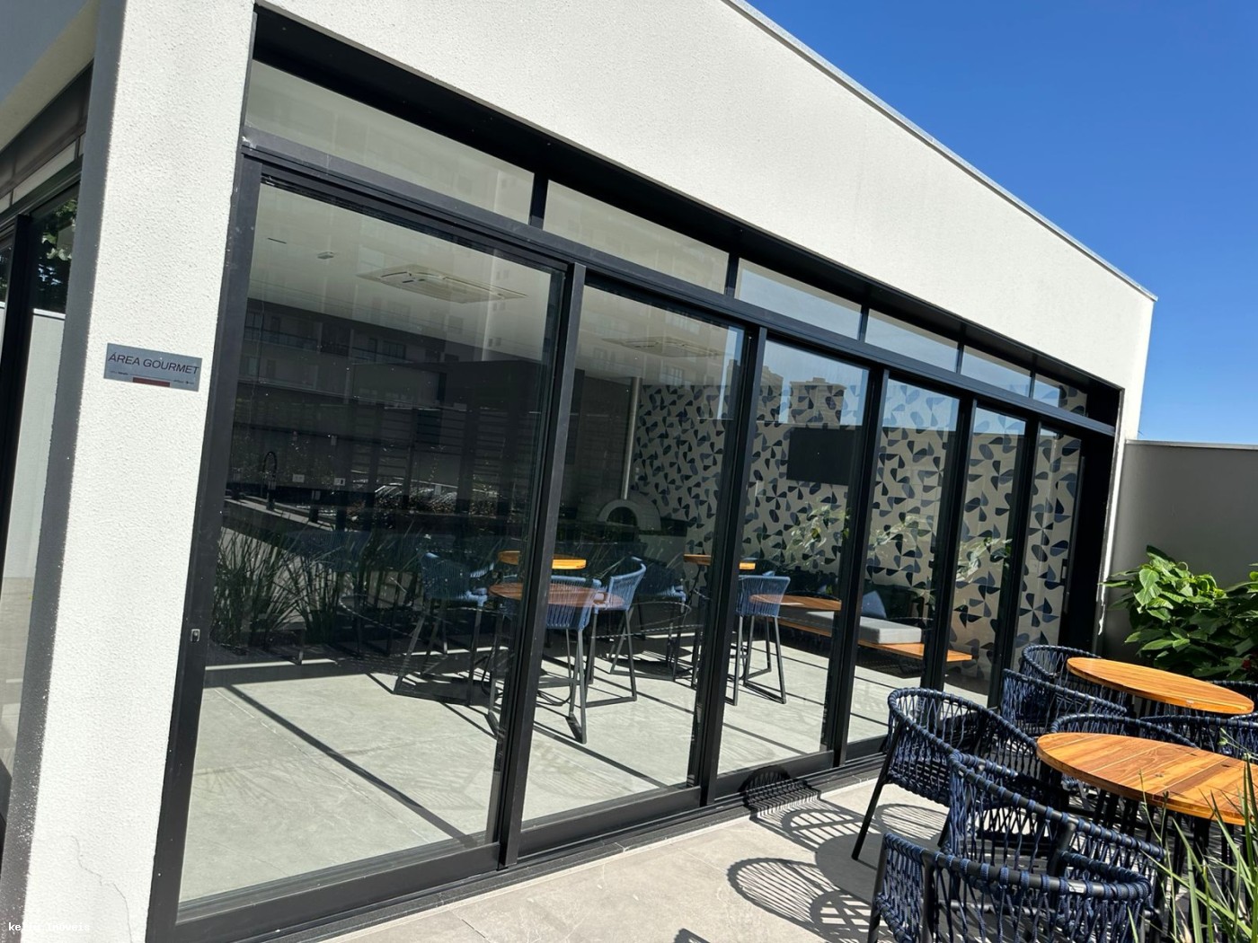 Apartamento para alugar com 3 quartos, 118m² - Foto 9