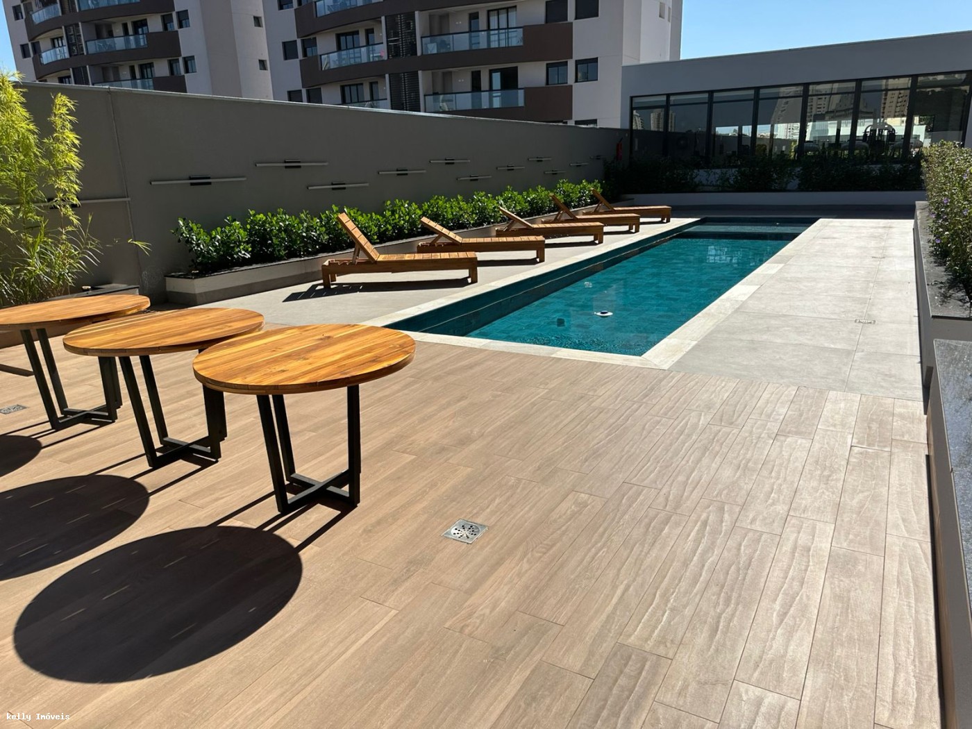Apartamento para alugar com 3 quartos, 118m² - Foto 10