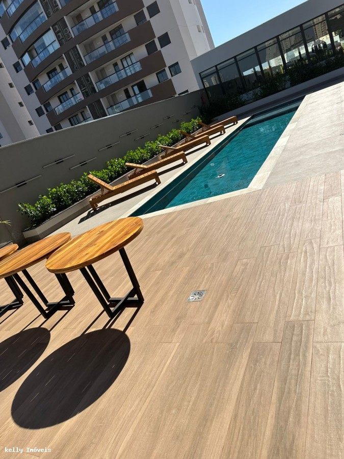 Apartamento para alugar com 3 quartos, 118m² - Foto 13